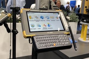 Topcon презентує нове польове комп'ютерне приладдя для роботи у важких погодних умовах фото