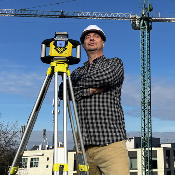 NL340R — новий стандарт точності у лазерному нівелюванні